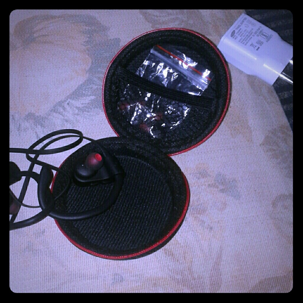 Bluetooth headphones